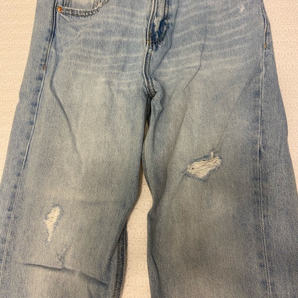 Zara Mom Fit Jeans- 13-14 years old - Picture 5 of 5